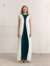 Load image into Gallery viewer, Pearl Lake Vase Dress