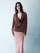 Cargar imagen en el visor de la galería, Umber Wide-neck Top