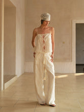 Load image into Gallery viewer, Ivory Embroidery Top