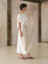 Load image into Gallery viewer, Jade Sculpture Skirt