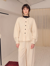 Load image into Gallery viewer, Snow Wool Pleated jacket