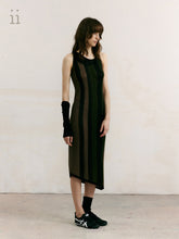 Load image into Gallery viewer, Basil Fragment Knit Dress
