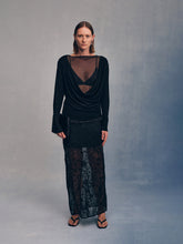 Carica l&#39;immagine nel visualizzatore di Gallery, Black Lace Flowing Skirt
