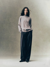 Cargar imagen en el visor de la galería, Slik Wool  Knit Top
