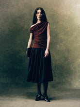 Загрузить изображение в средство просмотра галереи, Black Wool Pleated Skirt
