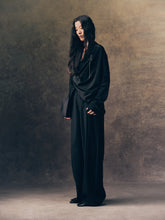 Cargar imagen en el visor de la galería, Gentlewomen Satin Shirt
