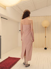 Загрузить изображение в средство просмотра галереи, Rosewood Wool Soft Pleated Dress
