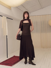 画像をギャラリービューアに読み込む, Umber Wool Echo Dress
