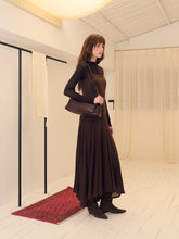画像をギャラリービューアに読み込む, Umber Wool Echo Dress
