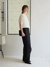 Cargar imagen en el visor de la galería, Ivory Wool Agnes Top
