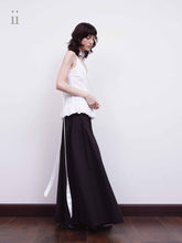 Load image into Gallery viewer, Black Pleated Maxi Skirt
