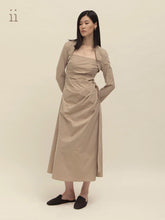 Load image into Gallery viewer, Khaki Shoulder Panel Pleat Dress
