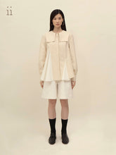 Load image into Gallery viewer, Rice Paper Square Collar Pleat Shirt
