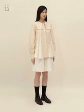 Load image into Gallery viewer, Rice Paper Square Collar Pleat Shirt
