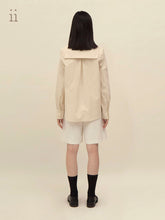 Load image into Gallery viewer, Rice Paper Square Collar Pleat Shirt
