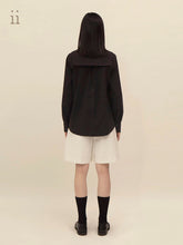 Load image into Gallery viewer, Black Square Collar Pleat Shirt
